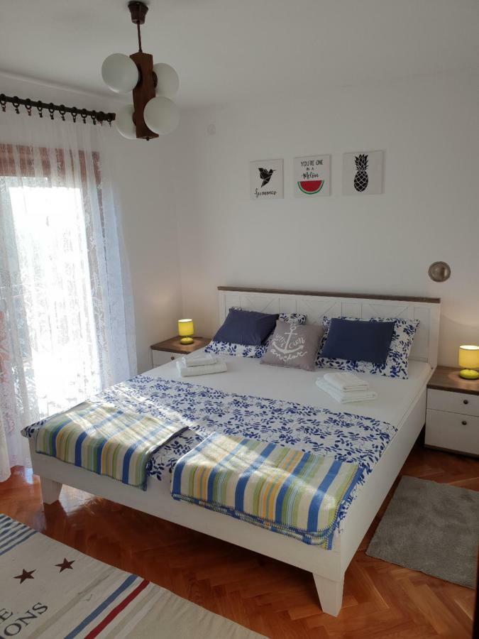 Apartmani Sofia ニヴィーチェ エクステリア 写真